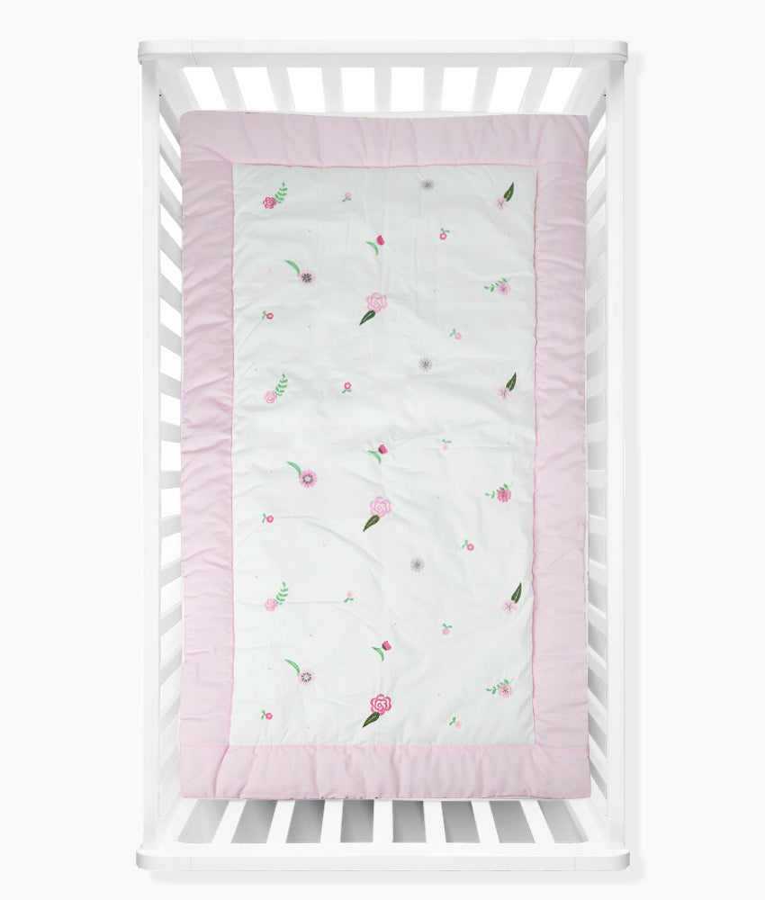 Elegant Smockers LK | Baby Comforter Quilt â Flower Theme | Sri Lanka