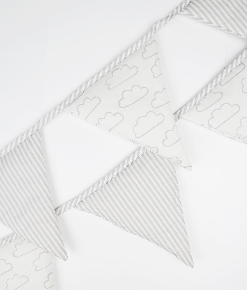 Elegant Smockers LK | Baby Nursery Bunting - Cloudy Theme | Sri Lanka